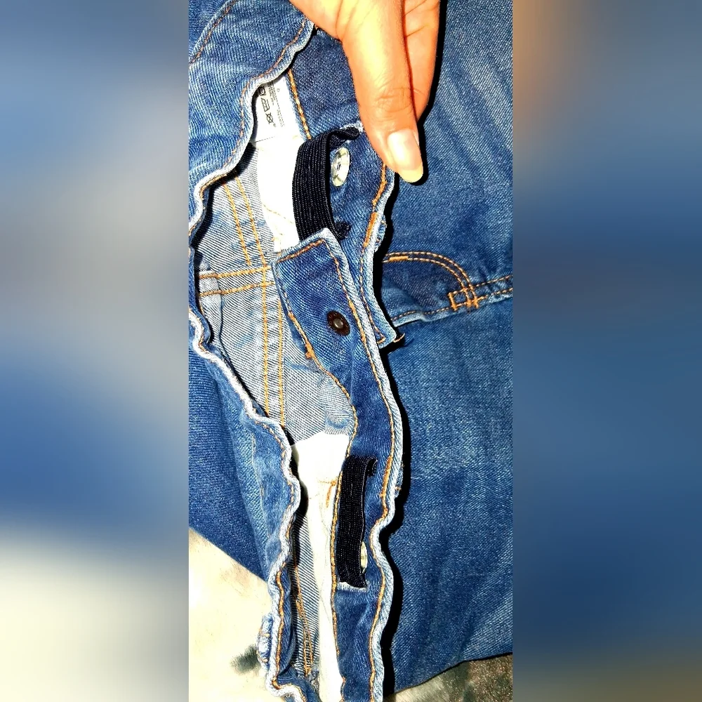 Old Navy Classic Blue Women's Skinny Jeans - Picture 13 of 16